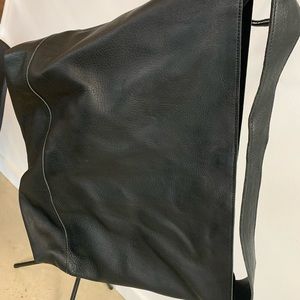 Duluth Hobo Bag
